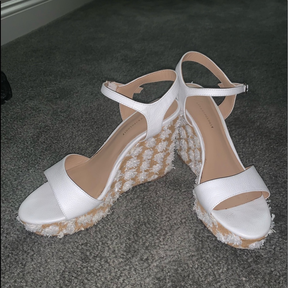 Pretty white floral wedge sandals